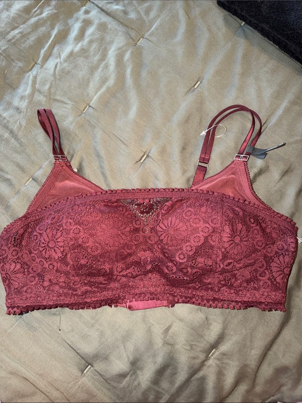 aerie Lace Bralette in Wine Red